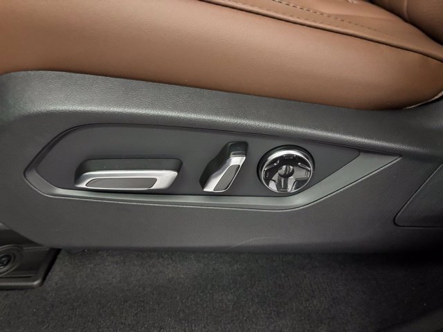 Used 2026 Acura MDX w/ Technology Package FWD image 11