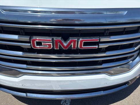 Used 2023 GMC Acadia AT4 AWD/4WD image 23
