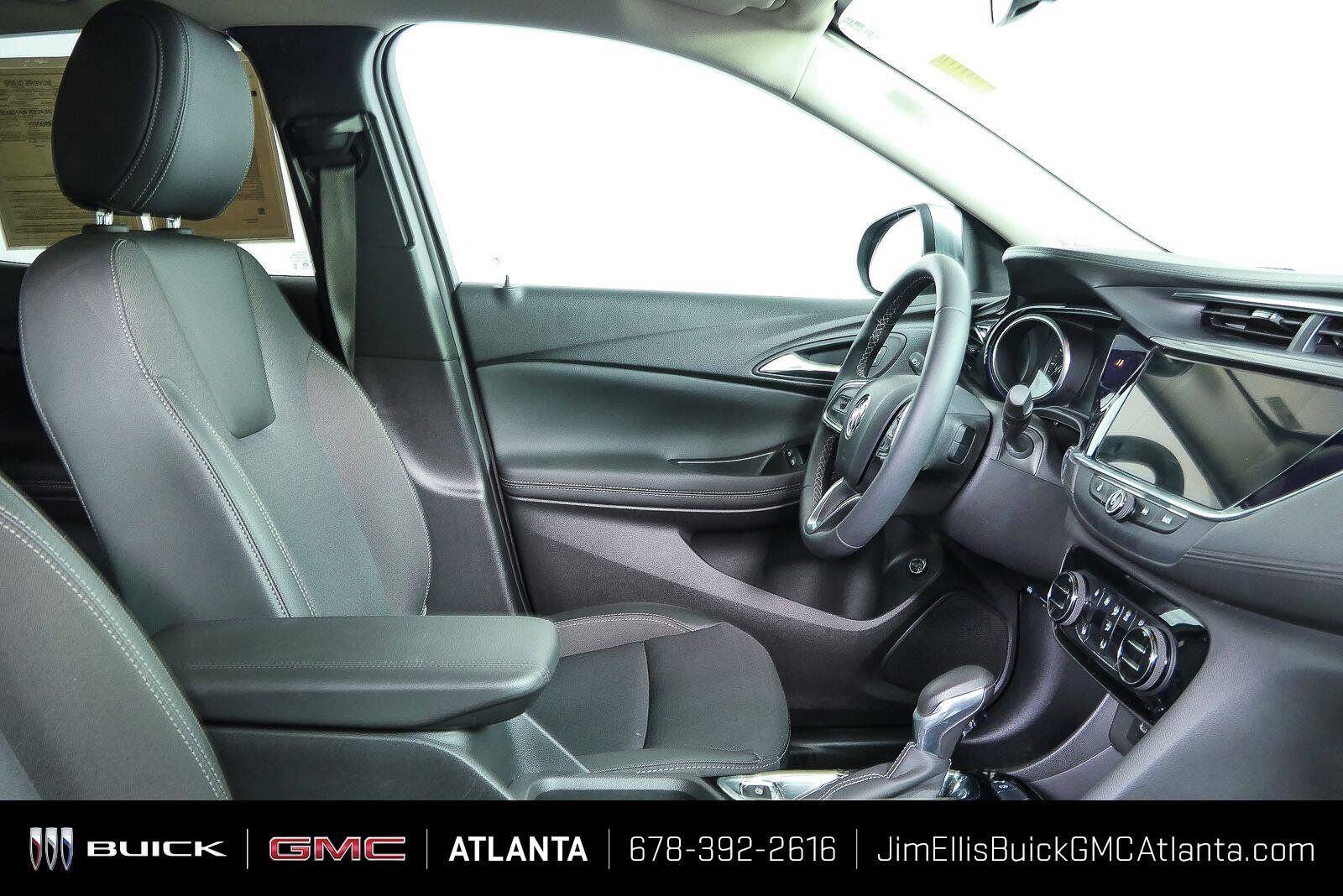 Used 2023 Buick Encore GX Select w/ Sport Touring Package FWD image 18