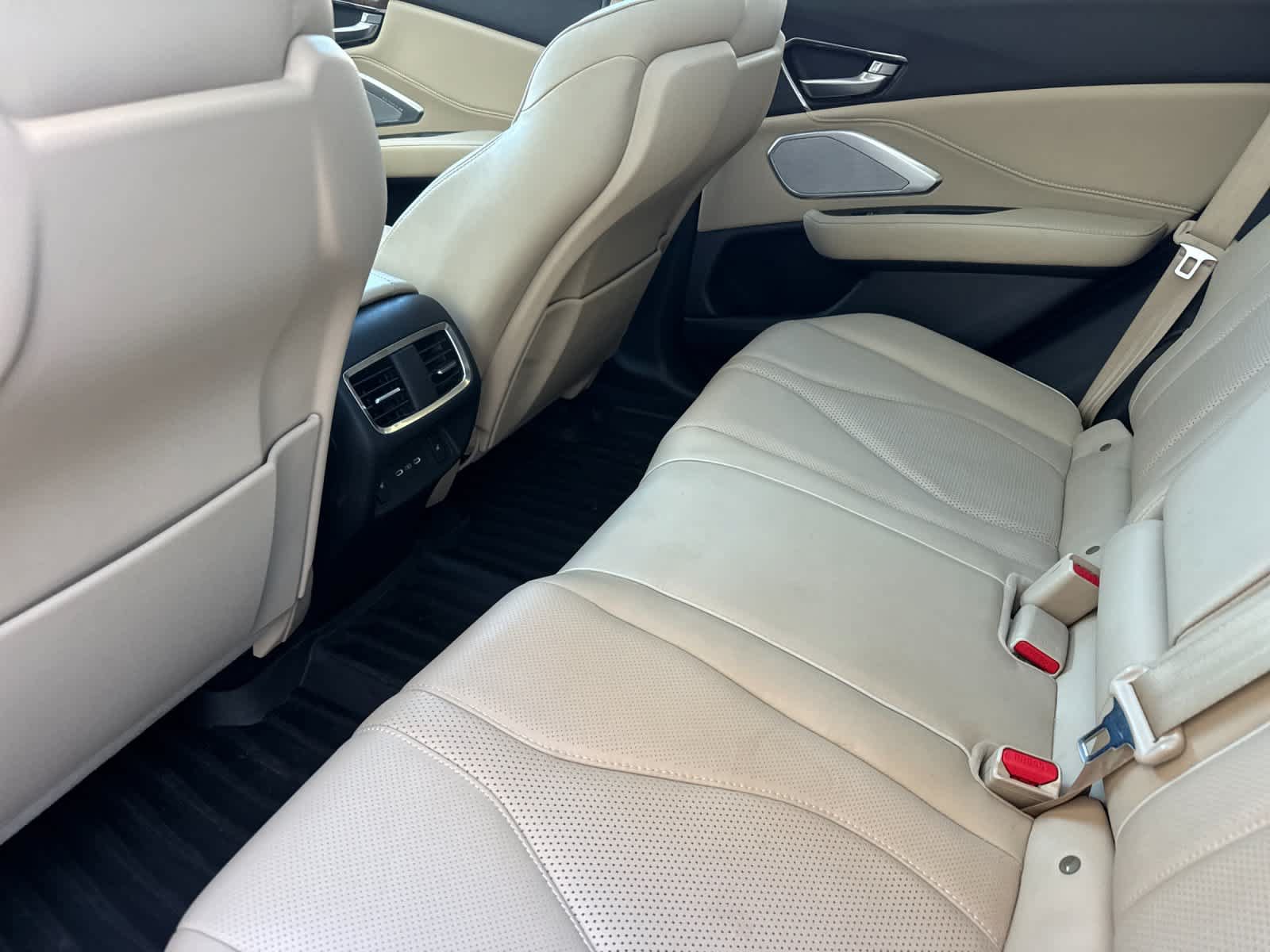 Used 2022 Acura RDX w/ Advance Package AWD/4WD image 12
