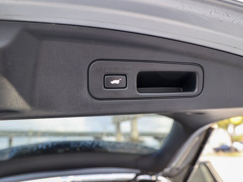 Used 2023 Acura MDX SH-AWD w/ Advance Package image 42