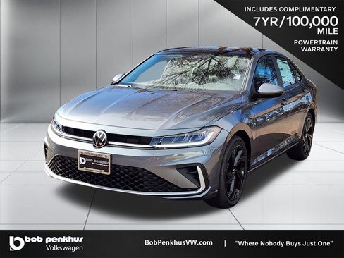 New 2026 Volkswagen Jetta SE FWD image 23