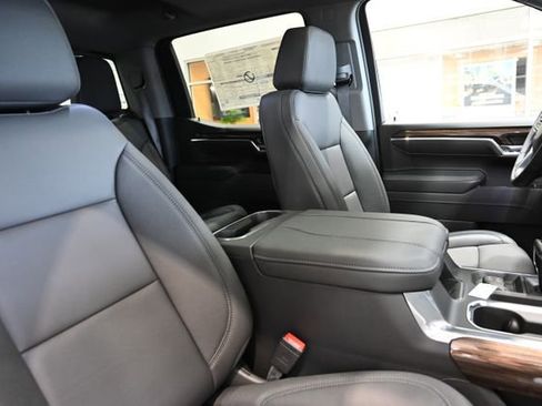 New 2026 Chevrolet Silverado 1500 LT Trail Boss w/ LT Trail Boss Premium Package AWD/4WD image 9