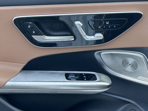 Certified 2024 Mercedes-Benz CLE 300 4MATIC Coupe image 17