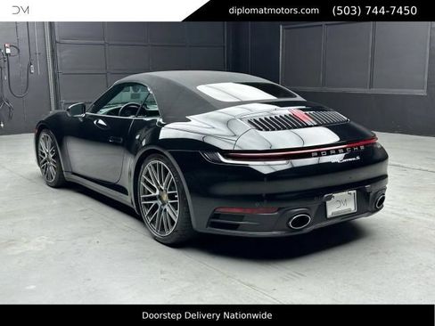 Used 2024 Porsche 911 Carrera S w/ Sport Package RWD image 47