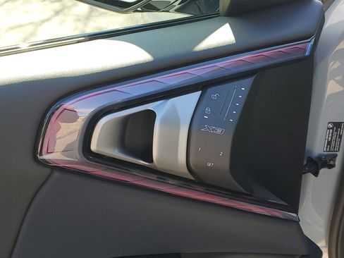 New 2026 BMW X3 xDrive30 w/ Premium Package image 7