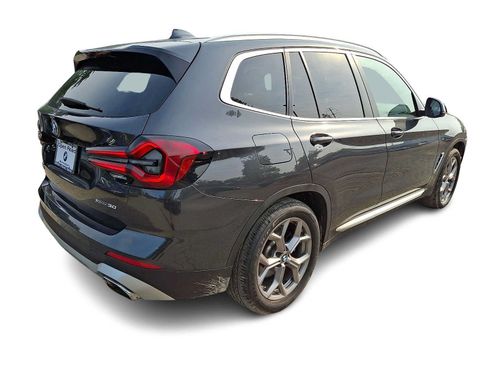 Used 2024 BMW X3 xDrive30i w/ Premium Package AWD/4WD image 5