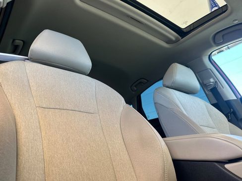Used 2025 Honda Accord SE image 16