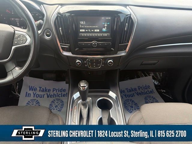 Used 2018 Chevrolet Traverse LT w/ LPO, Floor Liner Package FWD image 21