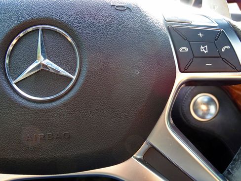 Used 2014 Mercedes-Benz GL 63 AMG 4MATIC image 26