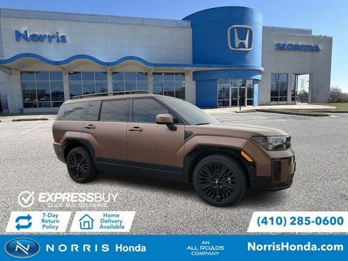 Used 2025 Hyundai Santa Fe Calligraphy AWD/4WD image 1
