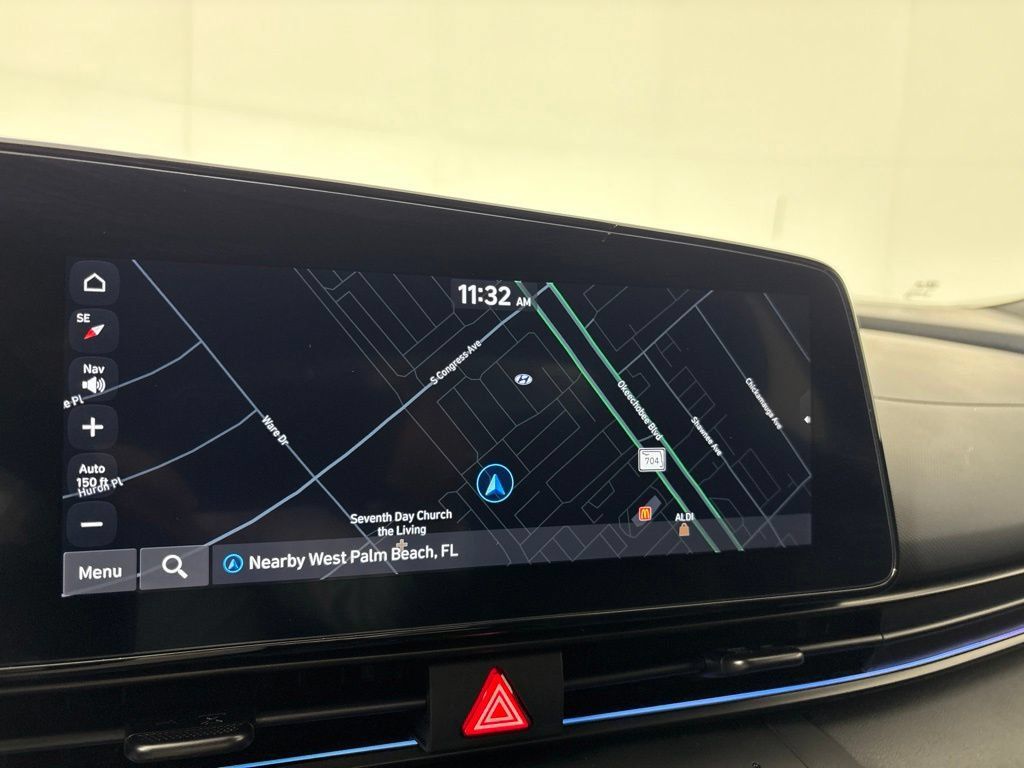New 2025 Hyundai Elantra SEL FWD image 27