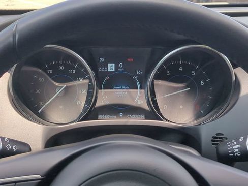 Used 2020 Jaguar F-PACE Premium AWD/4WD image 8