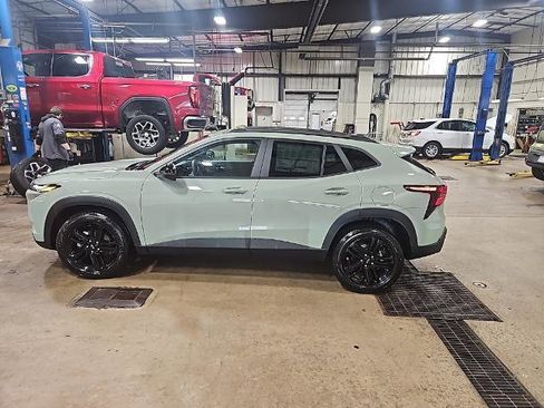 New 2026 Chevrolet Trax ACTIV w/ Driver Confidence Package image 3