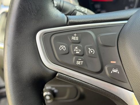 Used 2023 Chevrolet Equinox LT w/ Driver Convenience Package AWD/4WD image 24