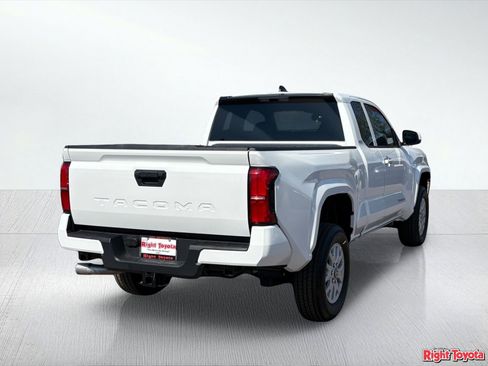 New 2026 Toyota Tacoma SR5 RWD image 7