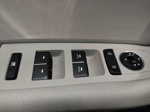 Used 2018 Hyundai Sonata Limited w/ Limited Ultimate Package 03 image 27