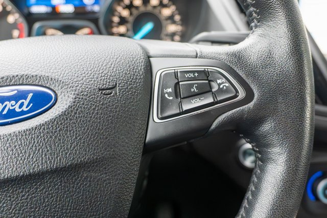 Used 2019 Ford Escape Titanium AWD/4WD image 26