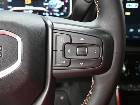 Used 2024 GMC Sierra 2500 AT4 w/ AT4 Premium Plus Package AWD/4WD image 7