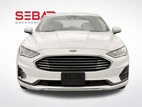 Used 2020 Ford Fusion SE FWD image 2