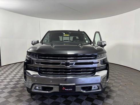 Used 2019 Chevrolet Silverado 1500 LTZ image 2