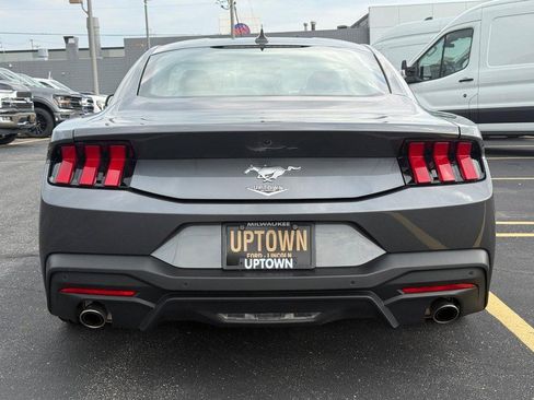 Certified 2024 Ford Mustang Coupe RWD image 5