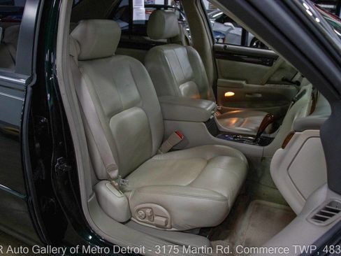 Used 1999 Cadillac Seville STS w/ Convenience Pkg image 40
