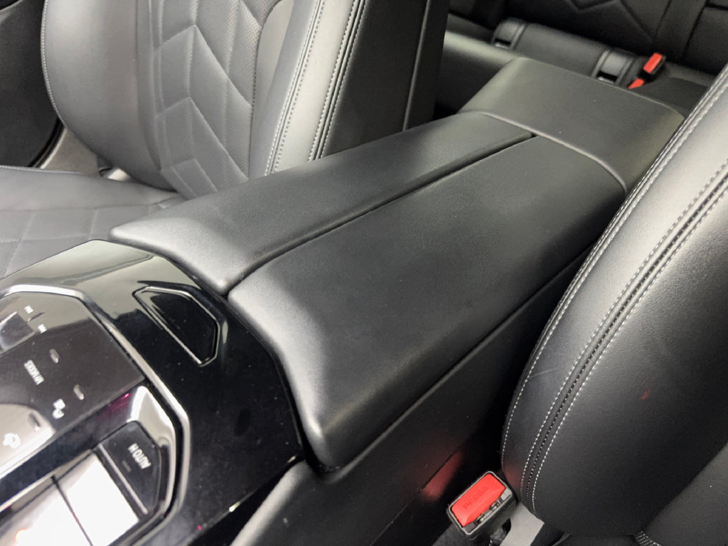Used 2024 BMW i5 eDrive40i w/ M Sport Package RWD image 73