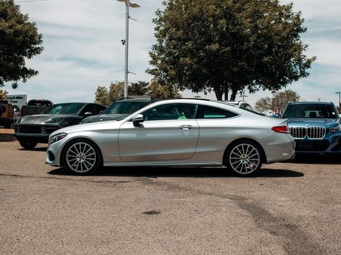 Used 2017 Mercedes-Benz C 300 Coupe image 4