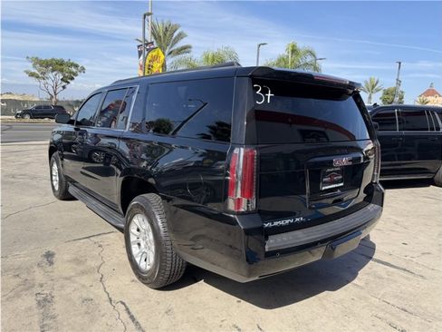 Used 2016 GMC Yukon XL SLT RWD image 4