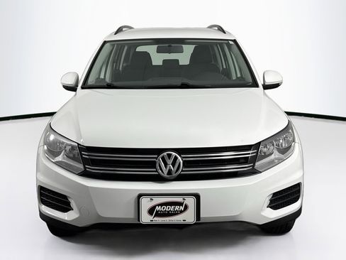 Used 2018 Volkswagen Tiguan Limited w/ Premium Package image 4