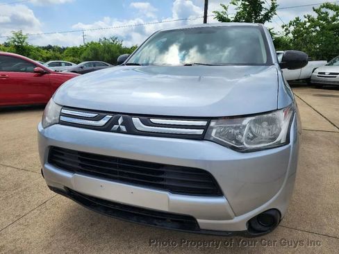 Used 2014 Mitsubishi Outlander ES FWD image 1