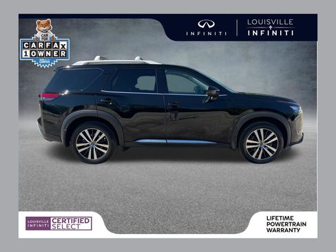 Used 2025 Nissan Pathfinder Platinum w/ Black Appearance Package AWD/4WD image 1