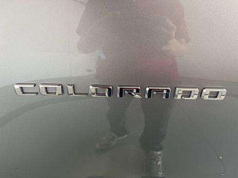 Used 2024 Chevrolet Colorado W/T image 37