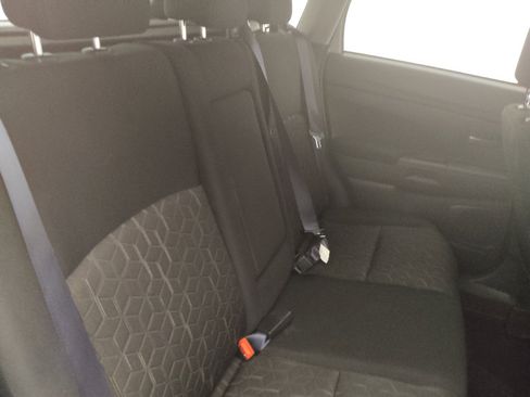 Used 2025 Mitsubishi Outlander Sport AWD image 19