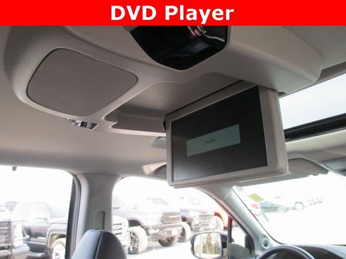 Used 2019 Honda Pilot Touring image 13