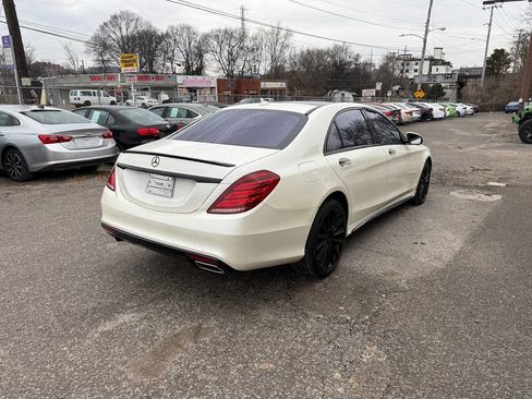 Used 2015 Mercedes-Benz S 550 Sedan image 5