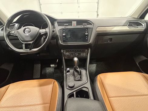Used 2019 Volkswagen Tiguan S AWD/4WD image 11