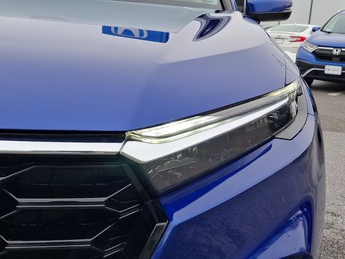 Used 2023 Honda CR-V EX image 9