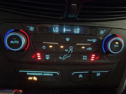 Used 2018 Ford Escape SEL AWD/4WD image 21