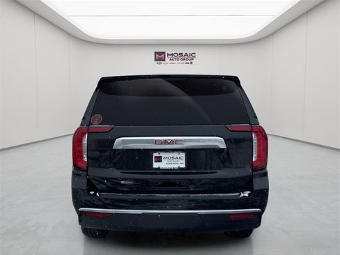 Used 2024 GMC Yukon Denali image 6