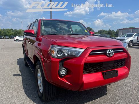 Used 2021 Toyota 4Runner SR5 Premium AWD/4WD image 26