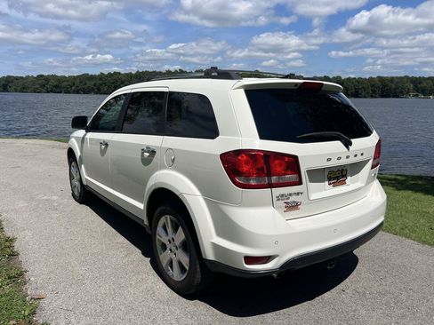 Used 2012 Dodge Journey R/T w/ Flexible Seating Group AWD/4WD image 4