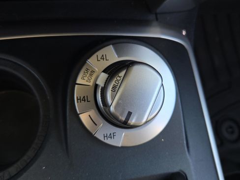 Used 2022 Toyota 4Runner Limited image 24