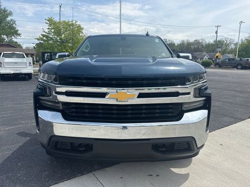 Used 2019 Chevrolet Silverado 1500 LT w/ All-Star Edition AWD/4WD image 3