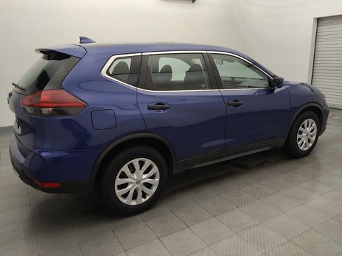 Used 2019 Nissan Rogue S image 10