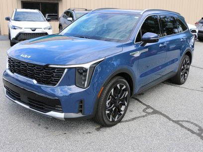 Used 2024 Kia Sorento EX w/ Panoramic Sunroof Package