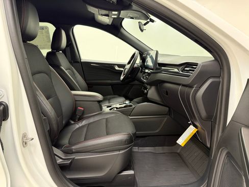 New 2026 Ford Escape ST-Line w/ Tech Pack #1 image 25