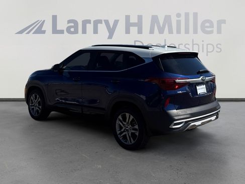 Used 2021 Kia Seltos S FWD image 3