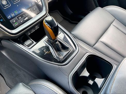 Used 2024 Subaru Outback Wilderness image 13